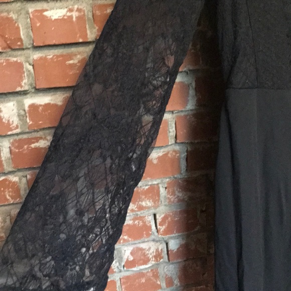 Dress - Picture 2 of 5